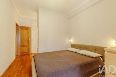 Apartamento T2 para Venda em Campo de Ourique