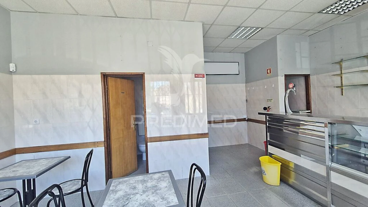 Loja para Venda em Benfica Foto 7