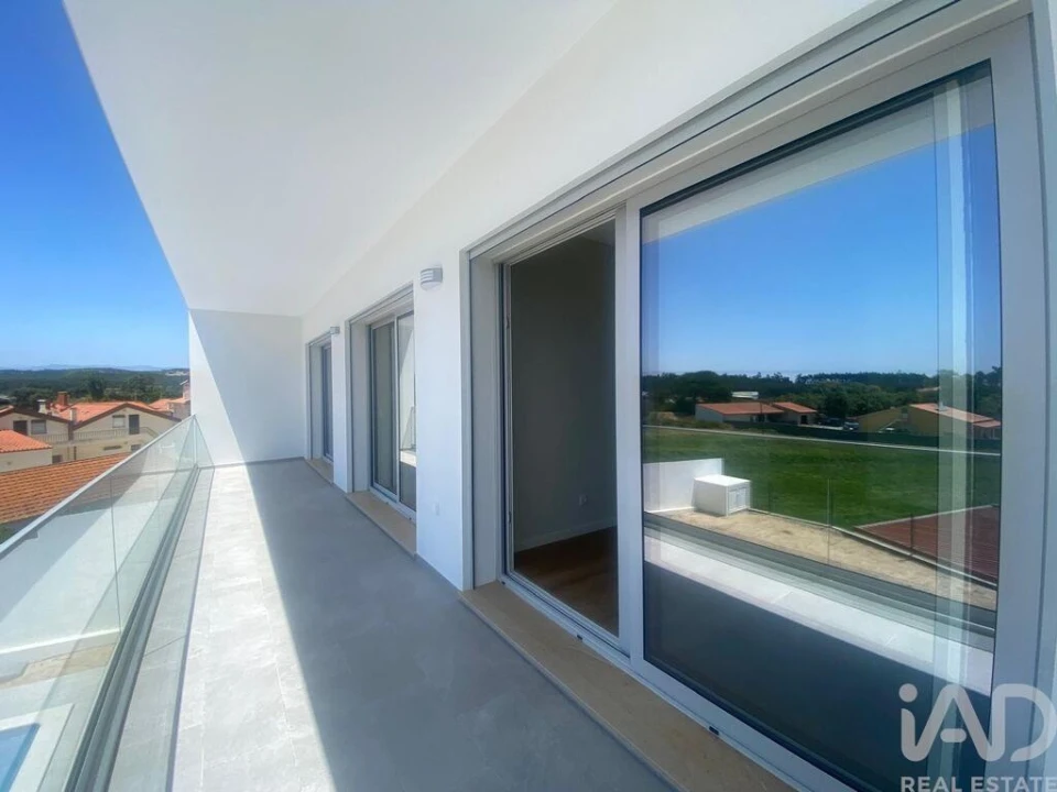 Moradia T4 para Venda em São Martinho do Porto Foto 27