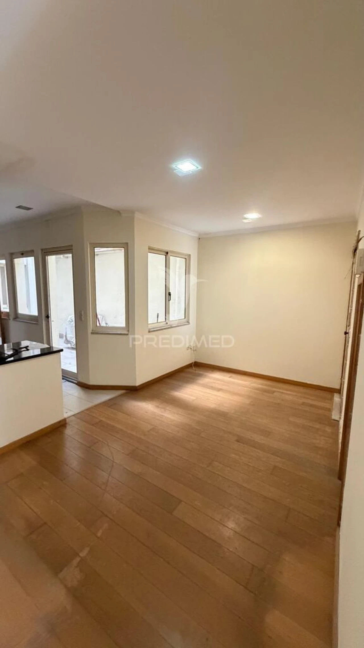 Apartamento T2 para Venda em Cedofeita, Santo Ildefonso, Sé, Miragaia, São Nicolau e Vitória Foto 5