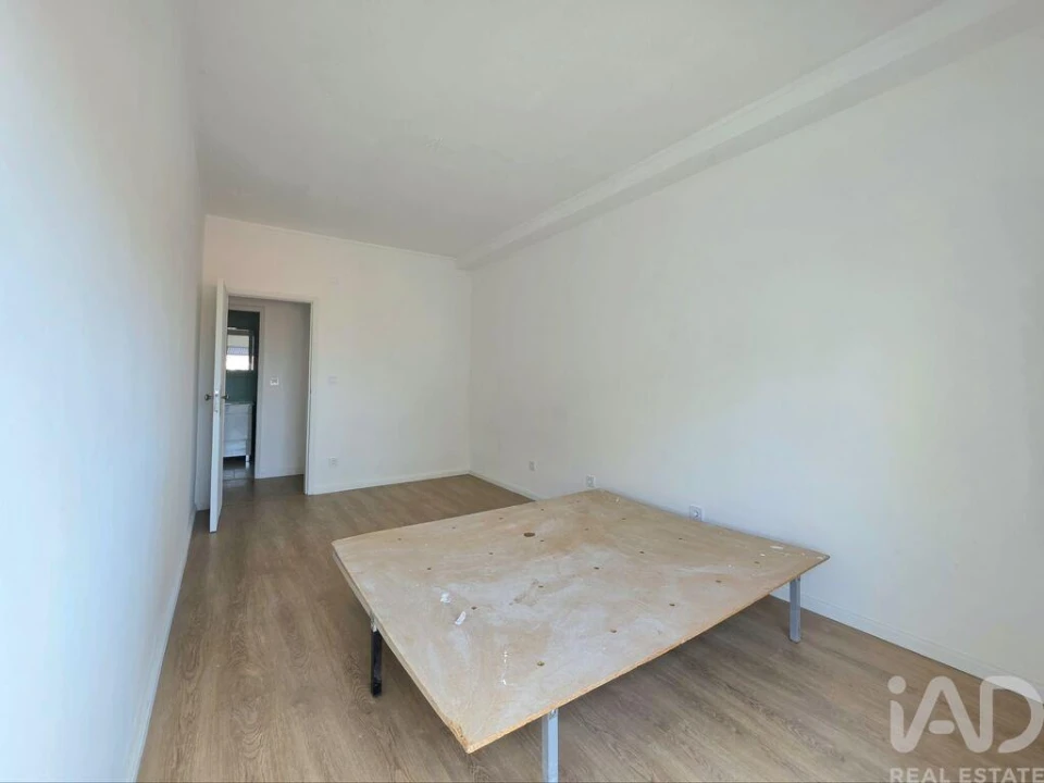 Apartamento T2 para Arrendamento em Bonfim Foto 19
