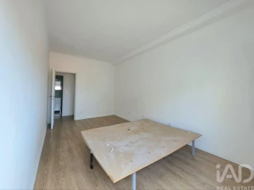 Apartamento T2 para Arrendamento em Bonfim