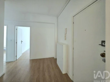 Apartamento T2 para Arrendamento em Bonfim