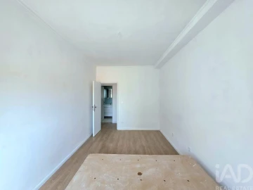 Apartamento T2 para Arrendamento em Bonfim