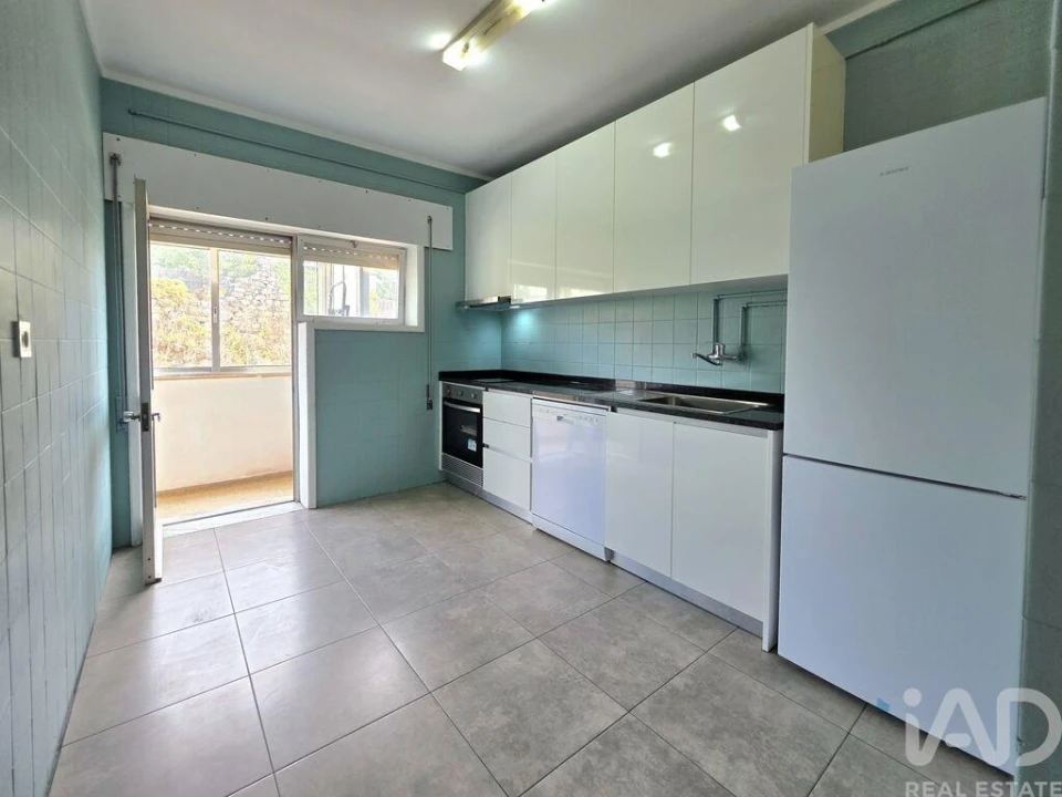 Apartamento T2 para Arrendamento em Bonfim Foto 8