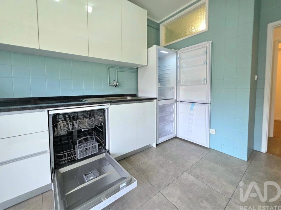 Apartamento T2 para Arrendamento em Bonfim Foto 9