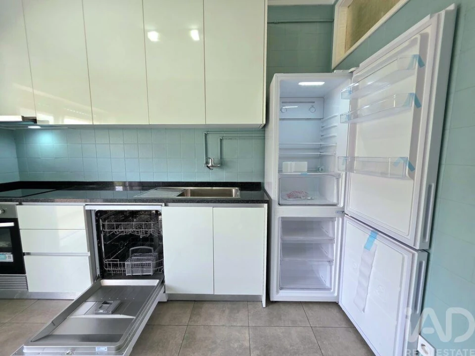 Apartamento T2 para Arrendamento em Bonfim Foto 2