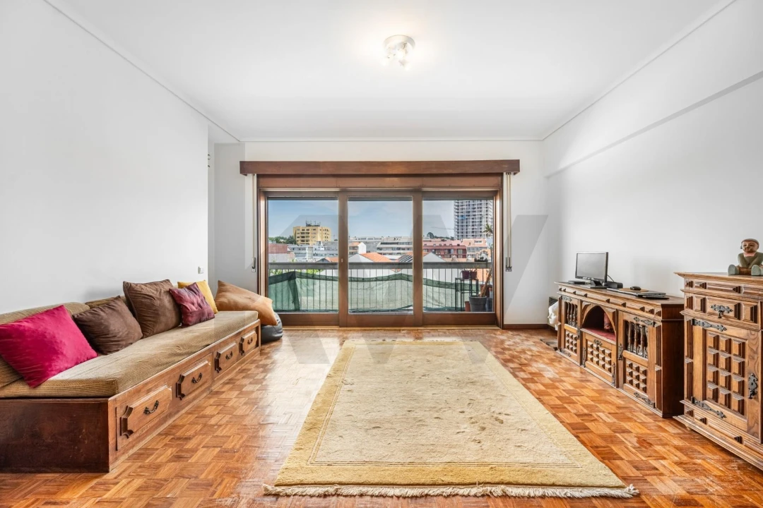 Apartamento T2 para Venda em Bonfim Foto 2