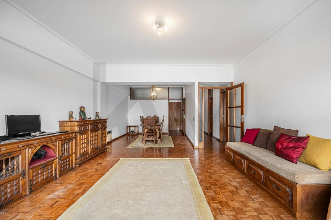 Apartamento T2 para Venda em Bonfim Foto 5