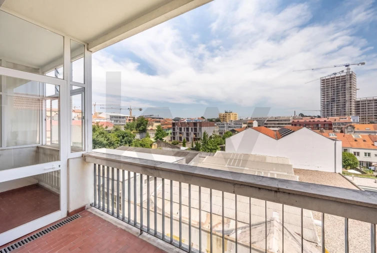 Apartamento T2 para Venda em Bonfim Foto 7