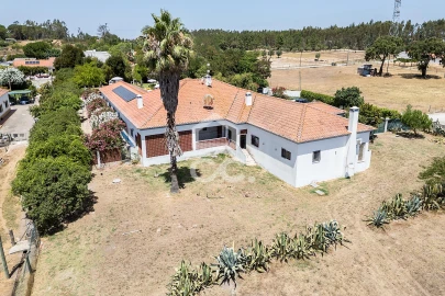Quinta T8 para Venda em Landeira