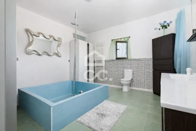 Quinta T8 para Venda em Landeira