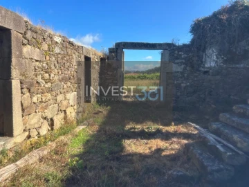 Terreno para Venda em Candemil e Gondar