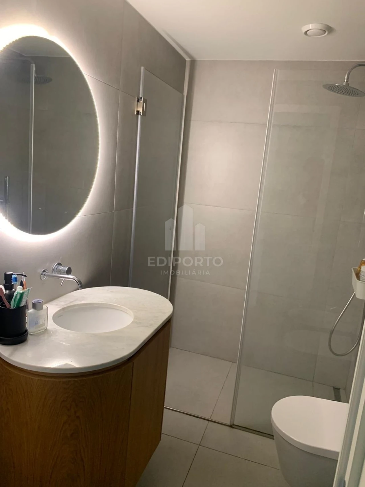 Apartamento T1 para Arrendamento em Bonfim Foto 9
