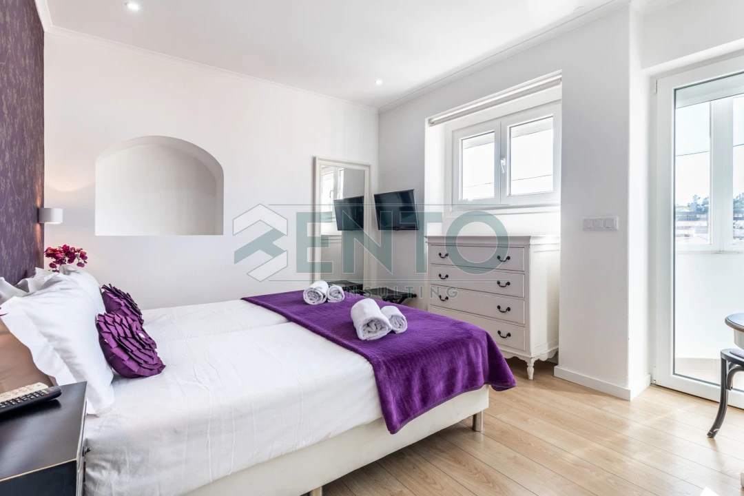 Apartamento T9 para Venda em Santo António Foto 26