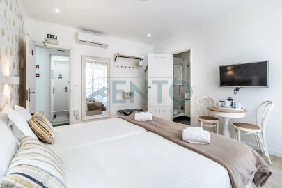 Apartamento T9 para Venda em Santo António