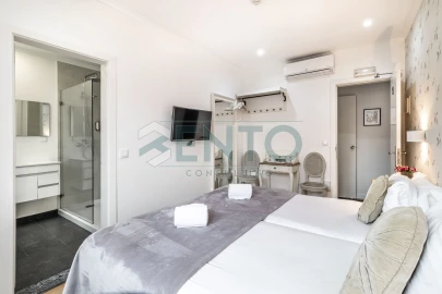 Apartamento T9 para Venda em Santo António