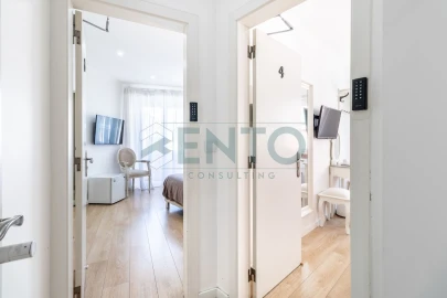 Apartamento T9 para Venda em Santo António
