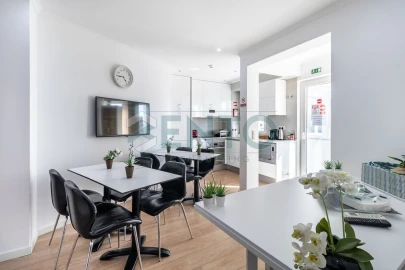 Apartamento T9 para Venda em Santo António