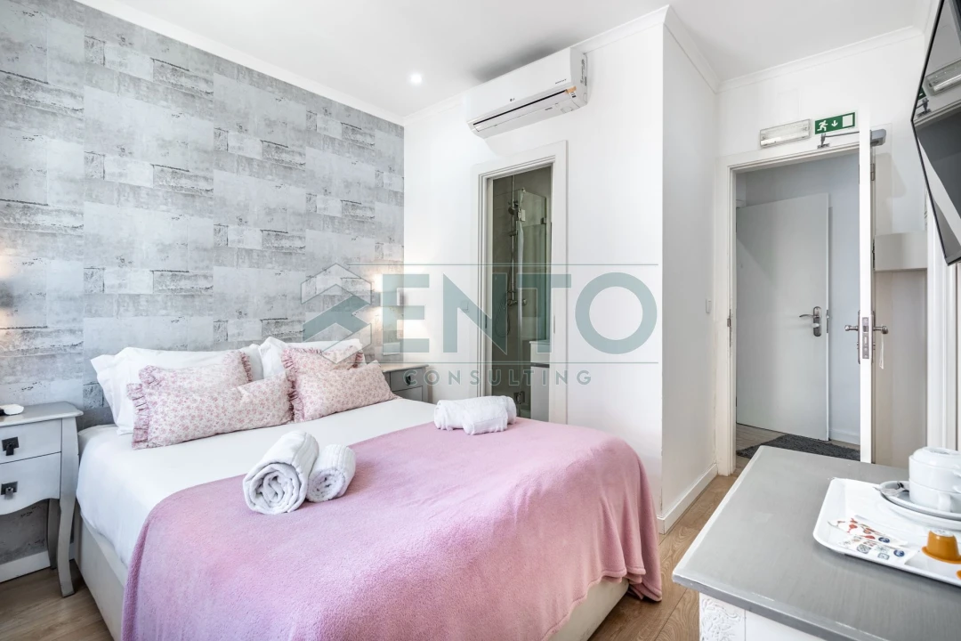 Apartamento T9 para Venda em Santo António Foto 19