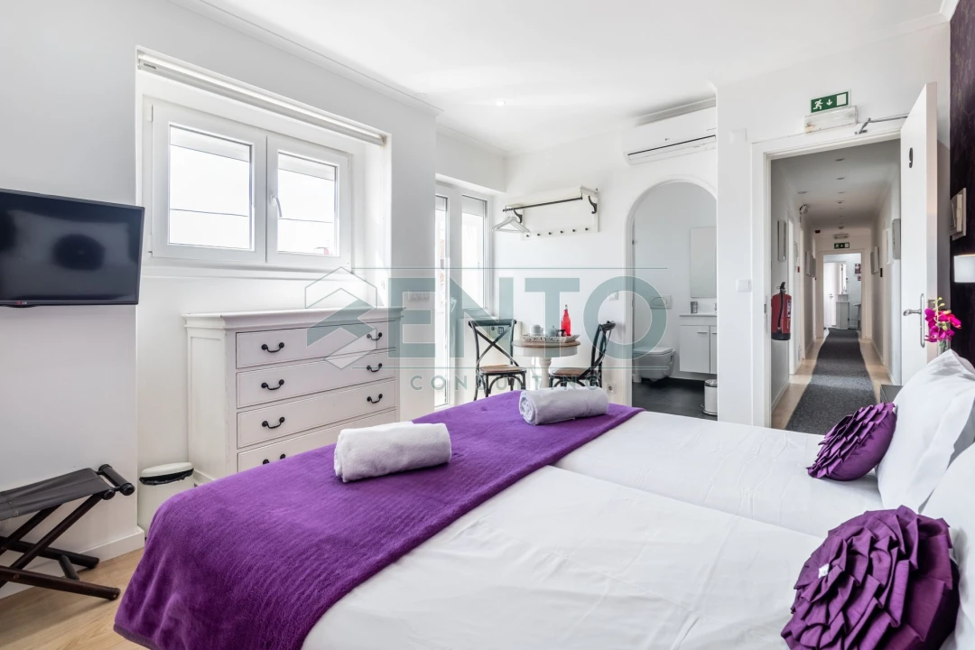 Apartamento T9 para Venda em Santo António Foto 27