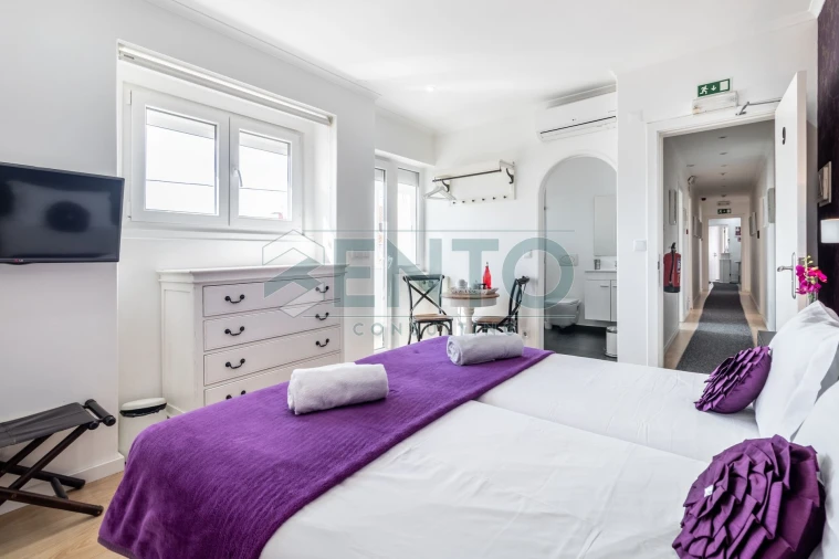 Apartamento T9 para Venda em Santo António Foto 27