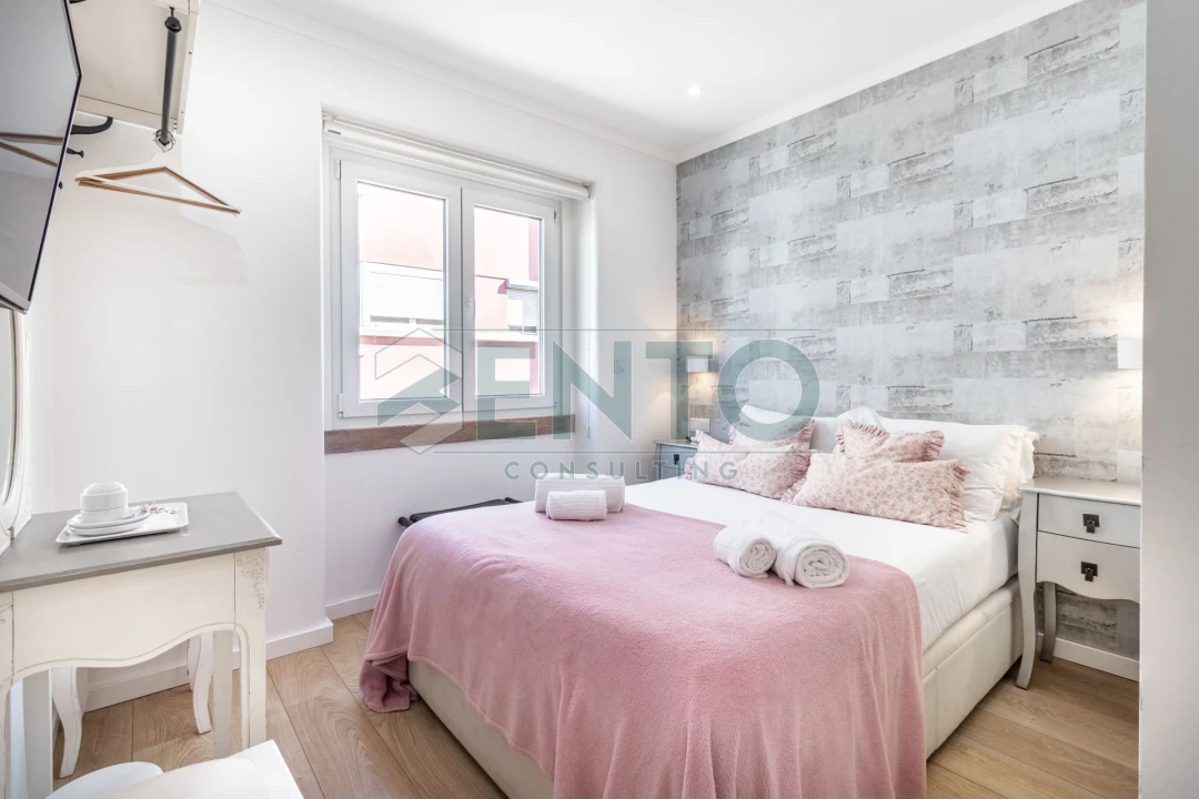 Apartamento T9 para Venda em Santo António Foto 18