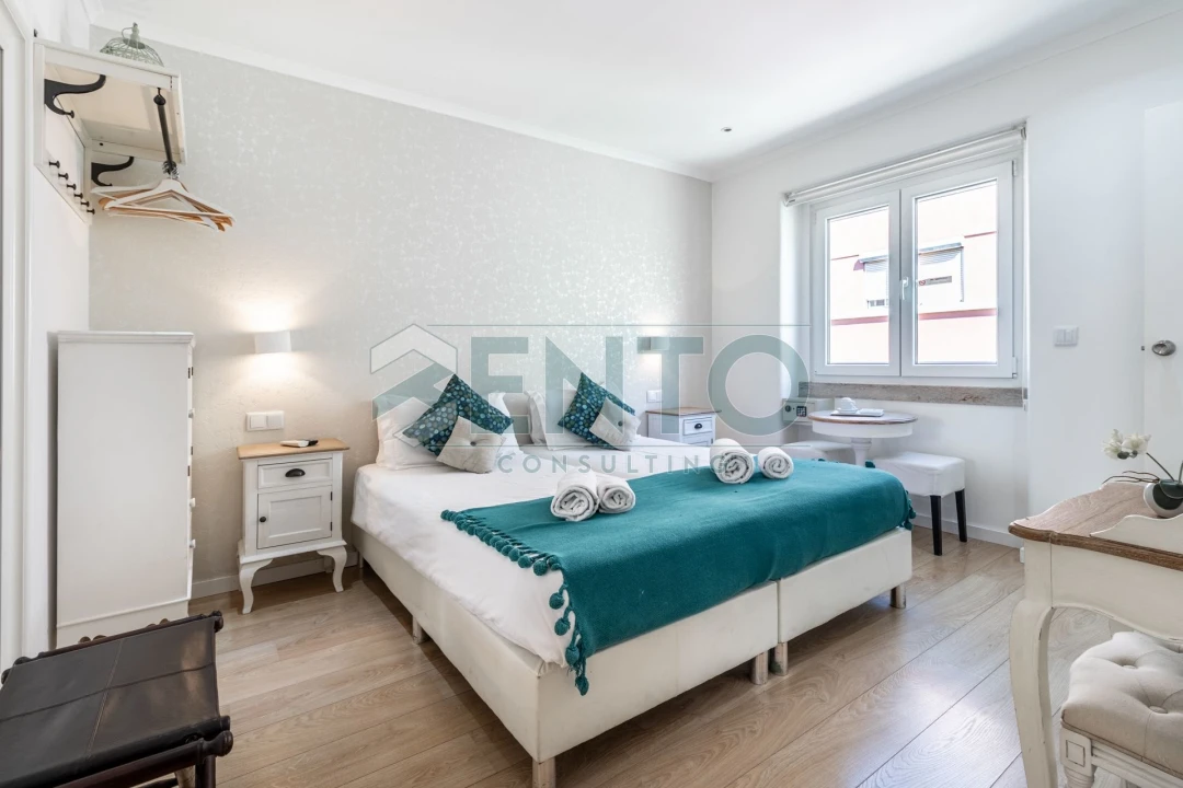 Apartamento T9 para Venda em Santo António Foto 29
