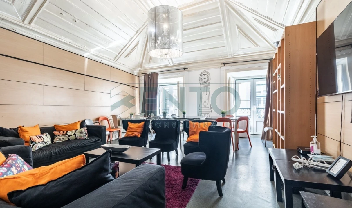Apartamento T9 para Venda em Misericórdia Foto 7