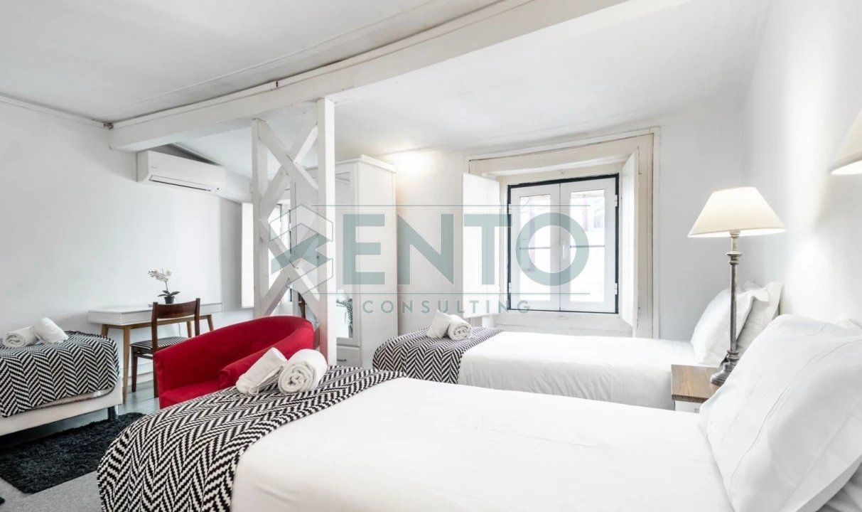 Apartamento T9 para Venda em Misericórdia Foto 10