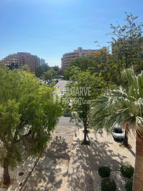 Apartamento T1 para Venda em Quarteira