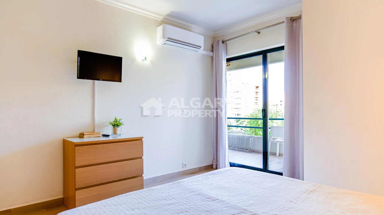 Apartamento T1 para Venda em Quarteira Foto 13