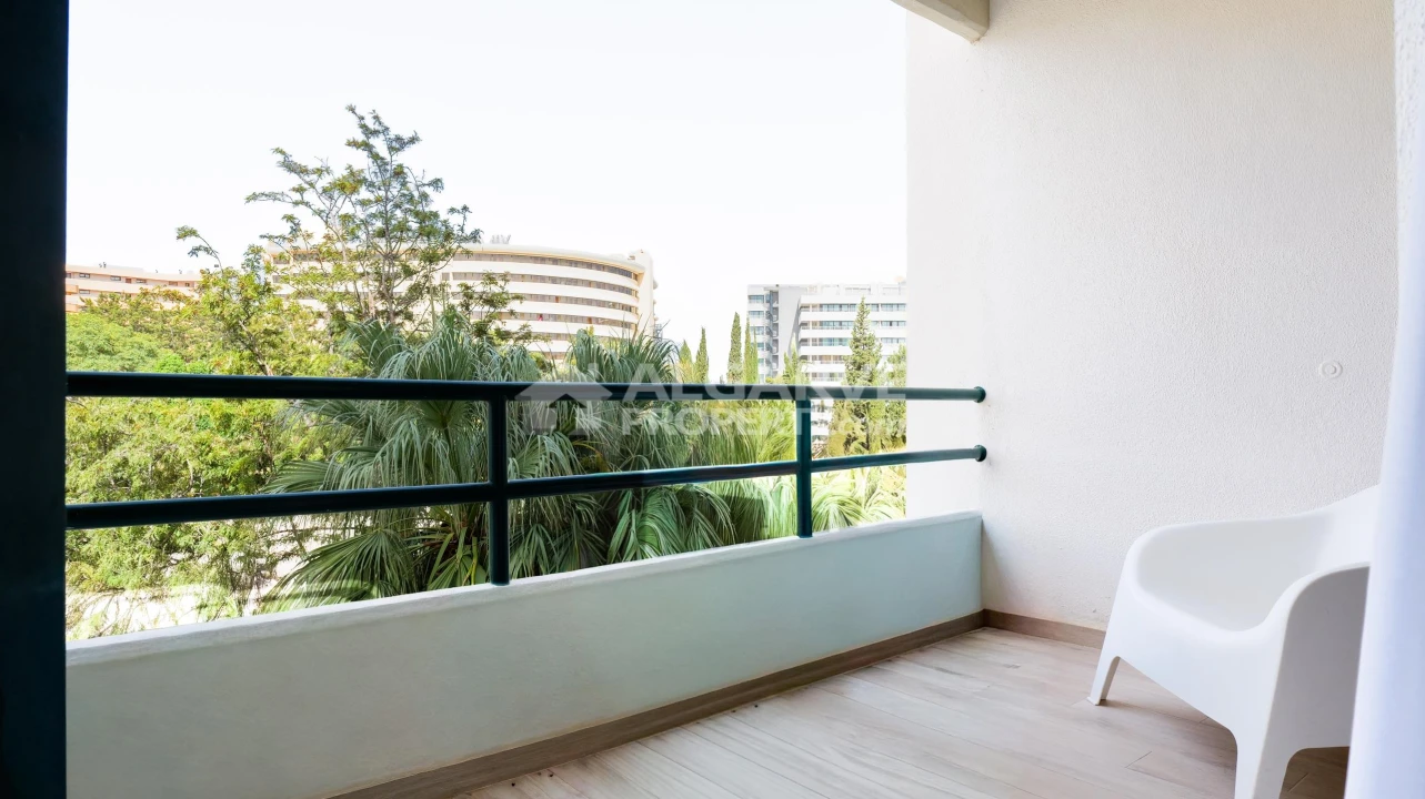 Apartamento T1 para Venda em Quarteira Foto 15