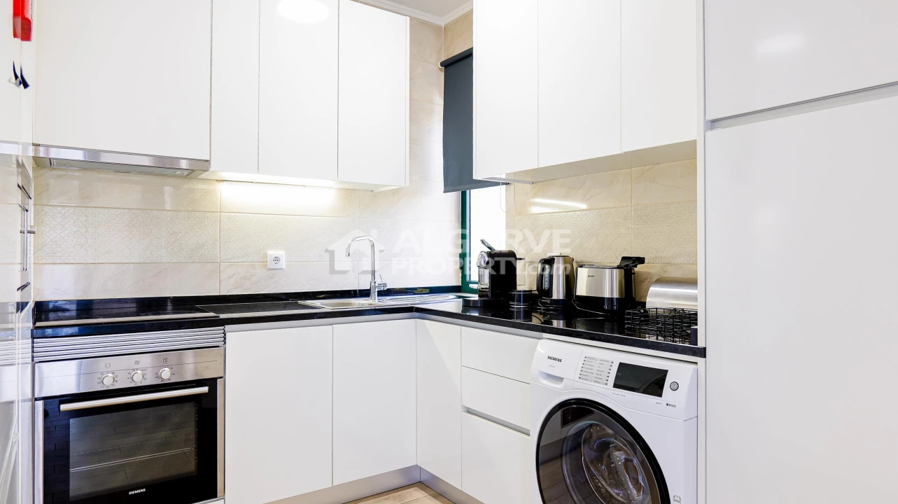 Apartamento T1 para Venda em Quarteira Foto 3