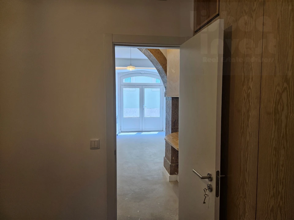 Apartamento T1 para Venda em São Vicente Foto 17