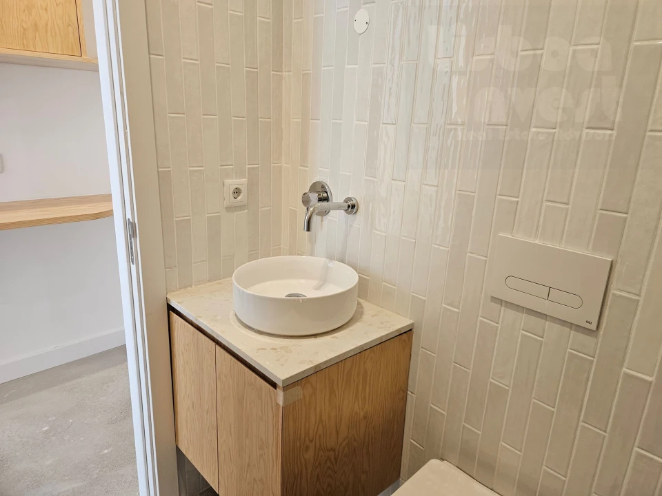 Apartamento T1 para Venda em São Vicente Foto 11