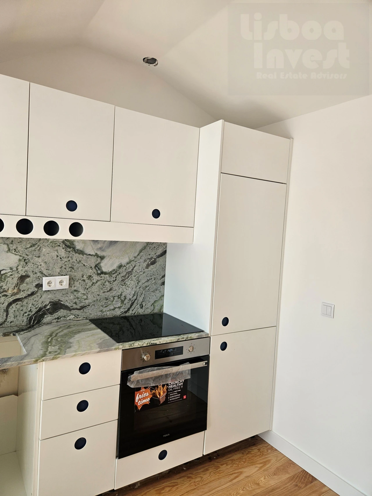 Apartamento T2 para Venda em São Vicente Foto 8