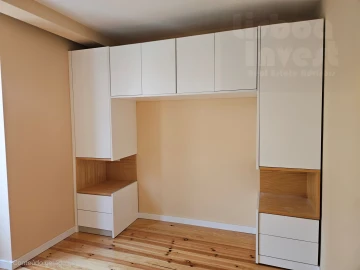 Apartamento T1 para Venda em Santa Maria Maior