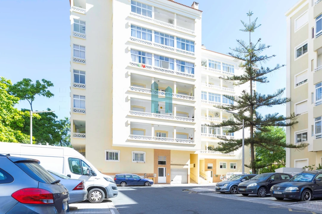 Apartamento T3 para Venda em Portimão Foto 17