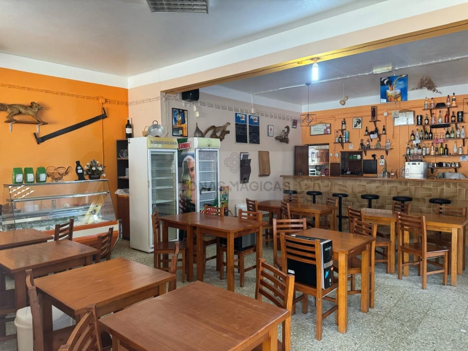 Negócio para Venda em Marmelete Foto 56