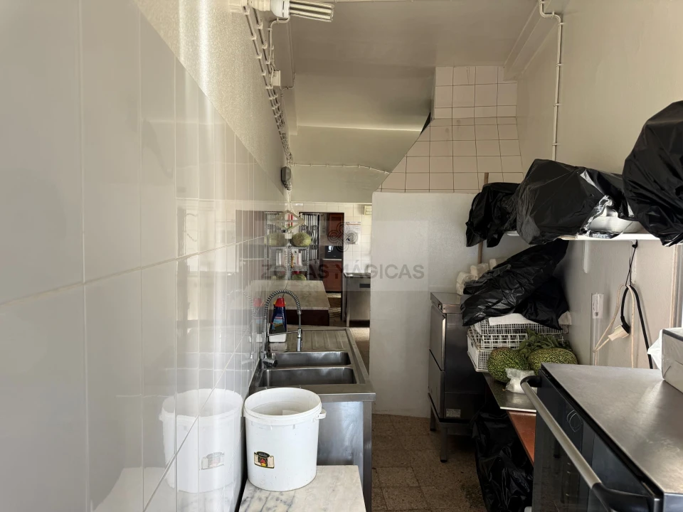 Negócio para Venda em Marmelete Foto 21