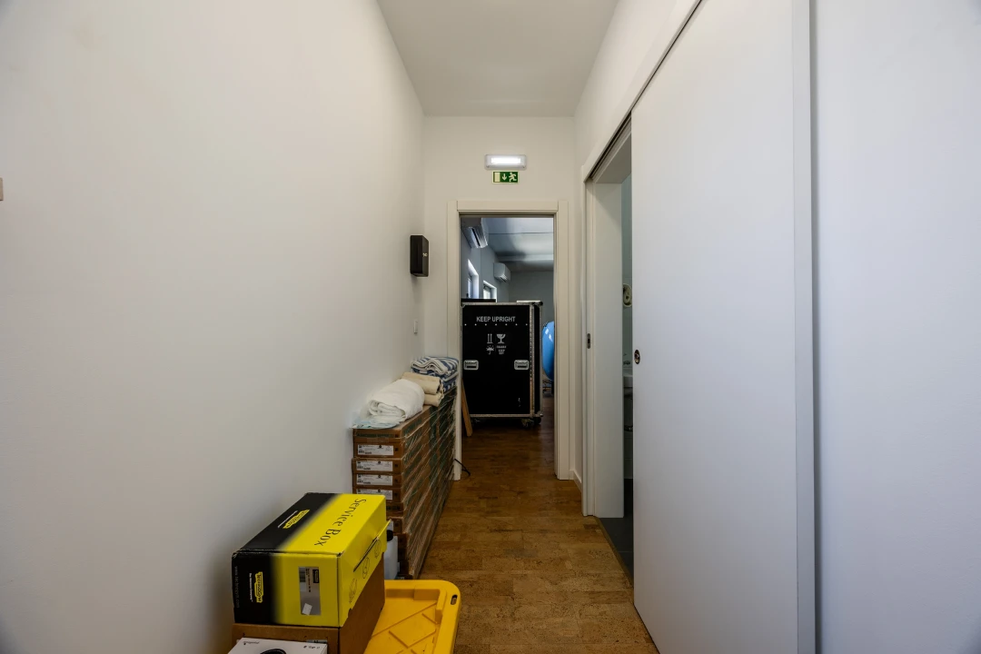 Negócio para Venda em Budens Foto 15
