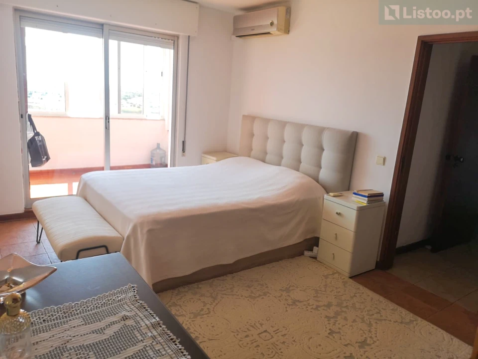 Apartamento T3 para Venda em Faro (Sé e São Pedro) Foto 3