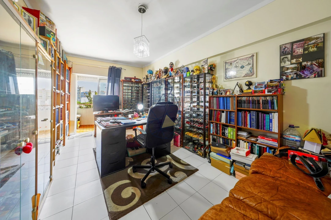 Apartamento T3 para Venda em Portimão Foto 22
