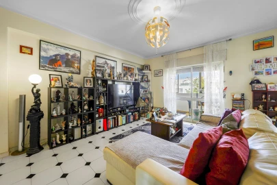 Apartamento T3 para Venda em Portimão