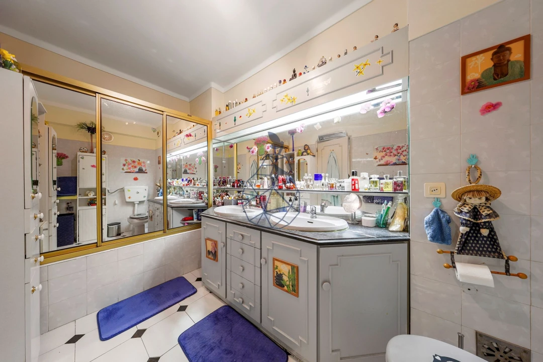 Apartamento T3 para Venda em Portimão Foto 29