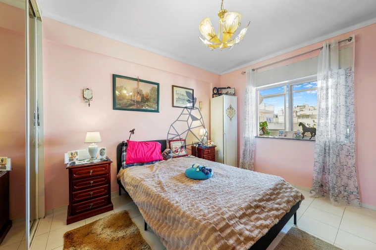 Apartamento T3 para Venda em Portimão Foto 33