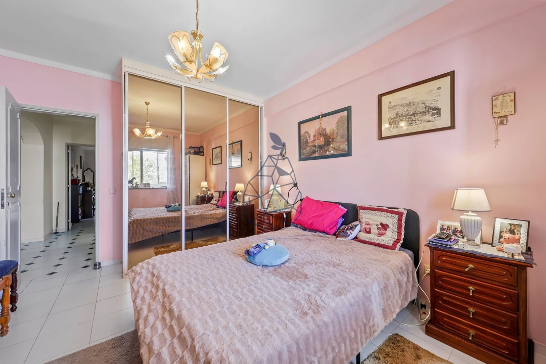 Apartamento T3 para Venda em Portimão Foto 35