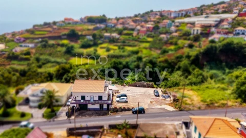 Moradia T4 para Venda em Canhas
