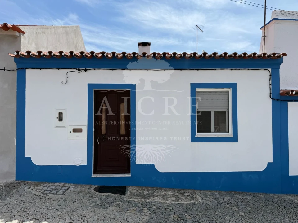 Moradia T3 para Venda em São Gregório e Santa Justa Foto 1